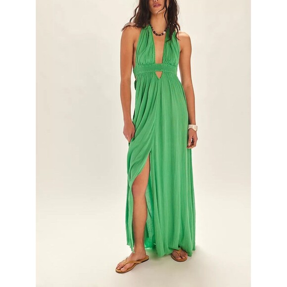 Free People Look Into the Sun Maxi Dress Halter Beach Smocked Cutout S 283407 - Picture 1 of 8